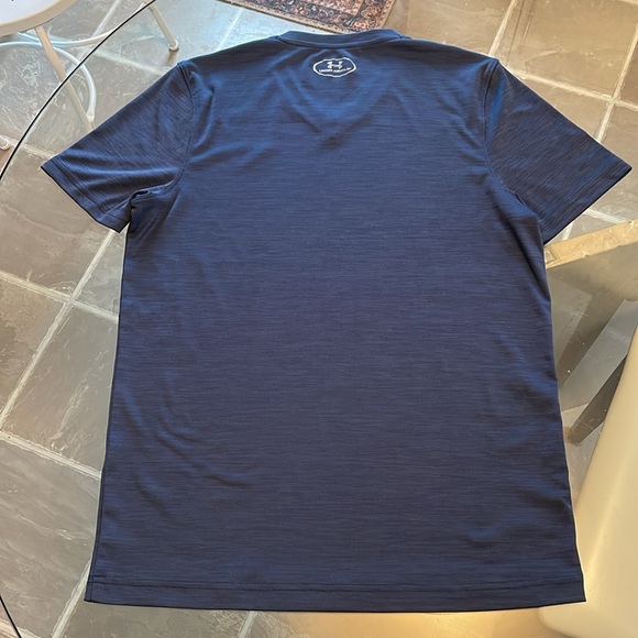 Under Armour, S, loose cut, v neck, earthy blue, heat gear, quick dry. BNWOT. - Picture 7 of 7